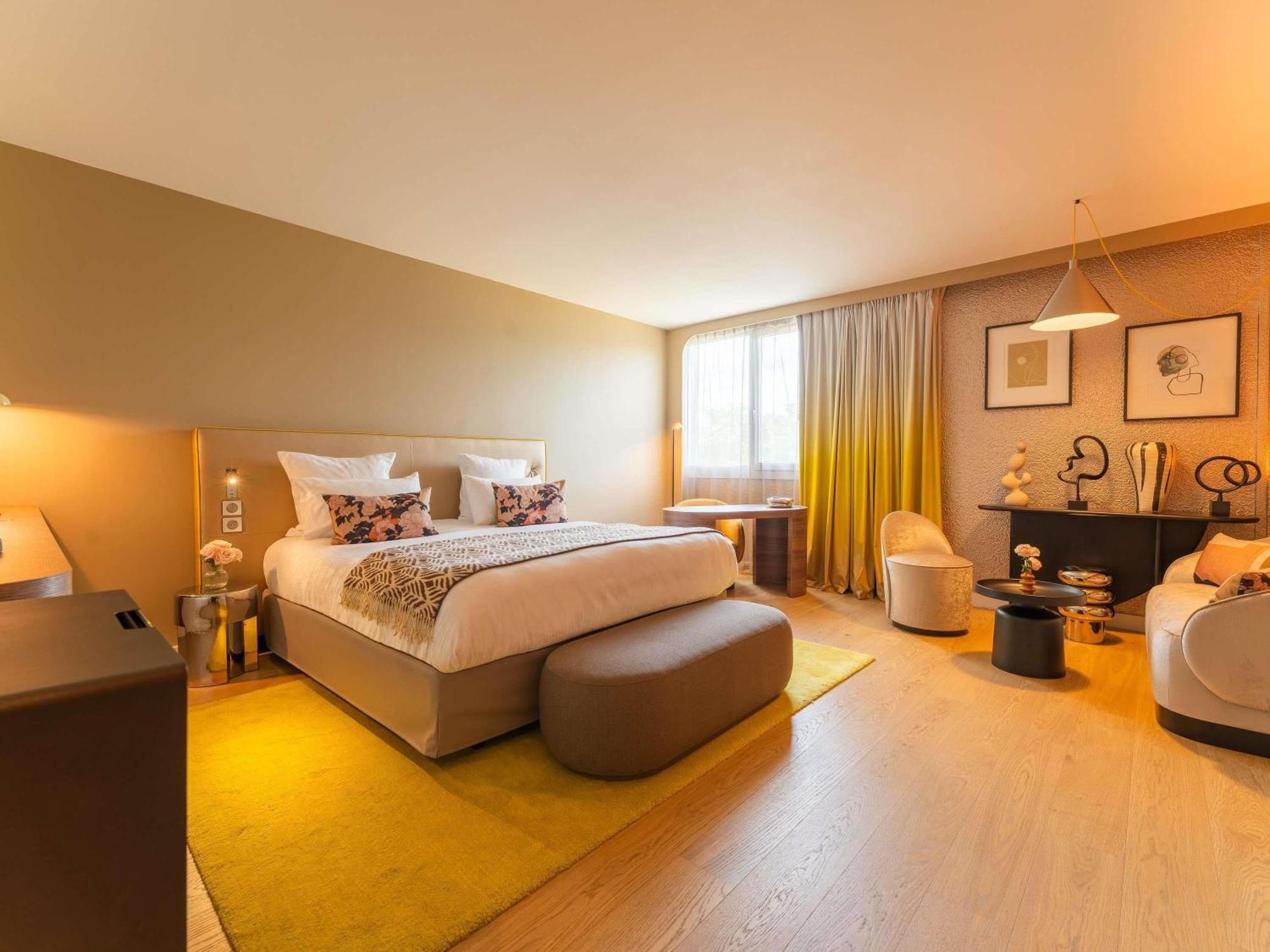 Junior Suite,1773681590:JPEG